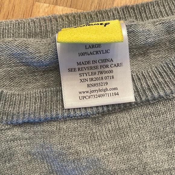 Disney Mickey Mouse Sweater Gray Large - Picture 3 of 8